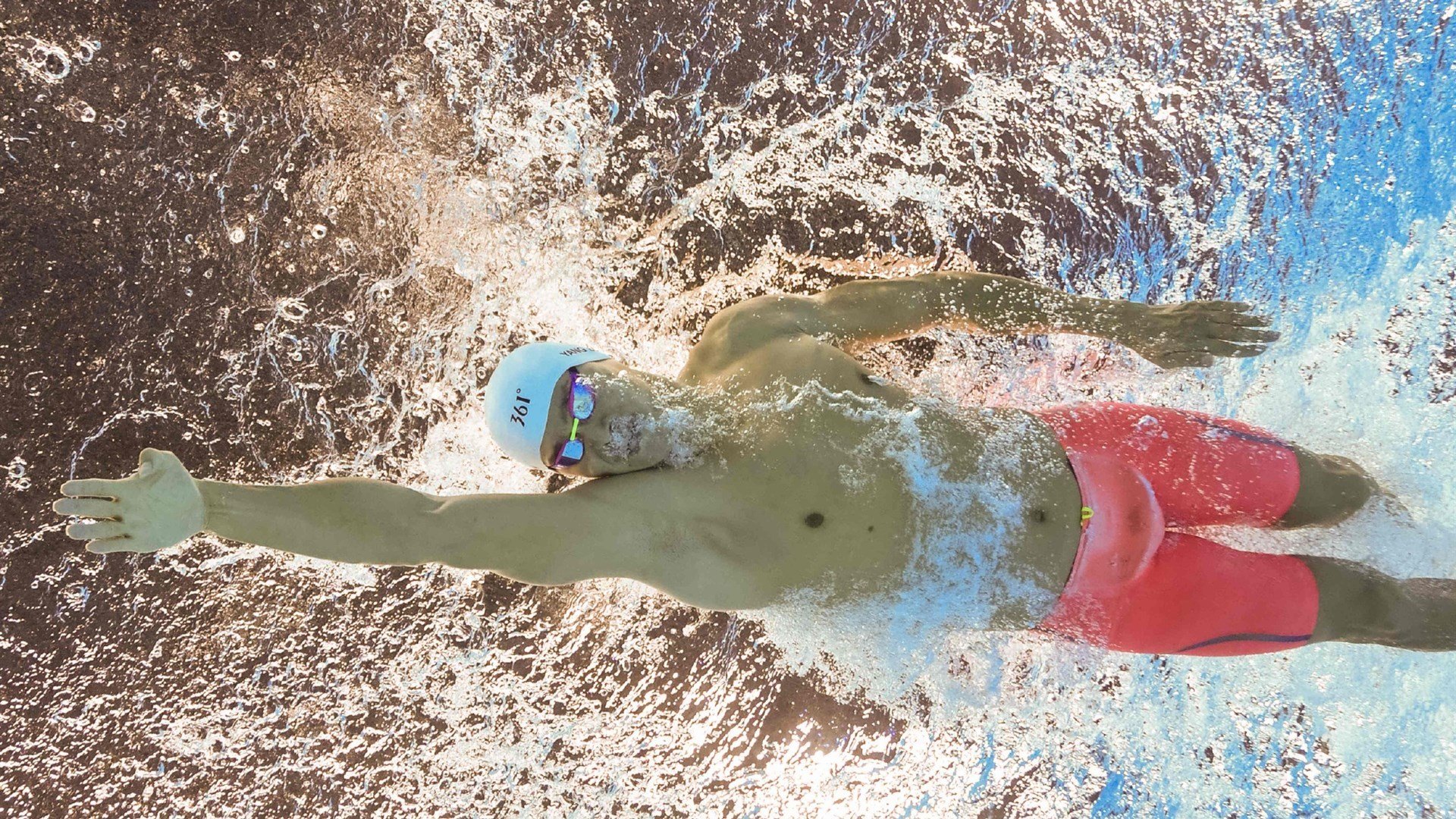 中国足球在东亚杯中夺冠 热血战斗令人感动,东亚杯中国战绩